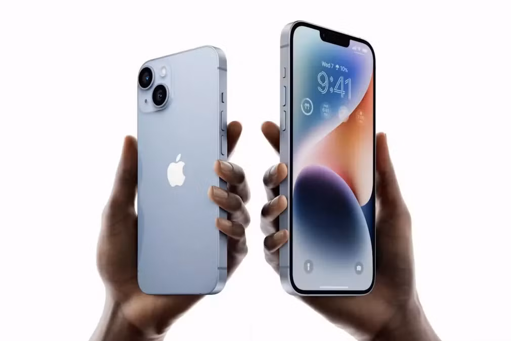 Mẫu iPhone 14 tại sự kiện của Apple