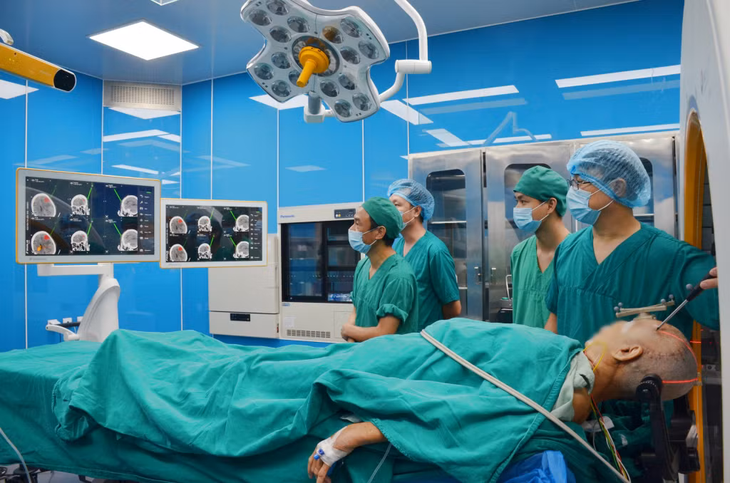 Ứng dụng y tế thông minh tại Bệnh viện Bãi Cháy giúp chăm sóc sức khỏe tốt hơn cho nhân dân.