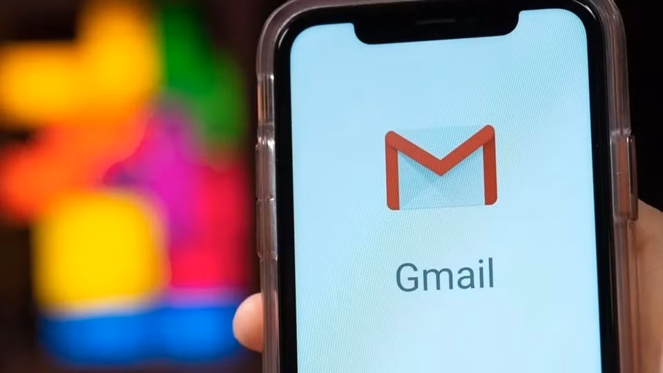 Gmail sẽ dùng mã QR để xác thực thay vì SMS. Ảnh: CNET.