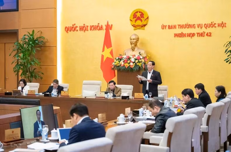 Quang cảnh phiên họp. (Ảnh: DUY LINH)
