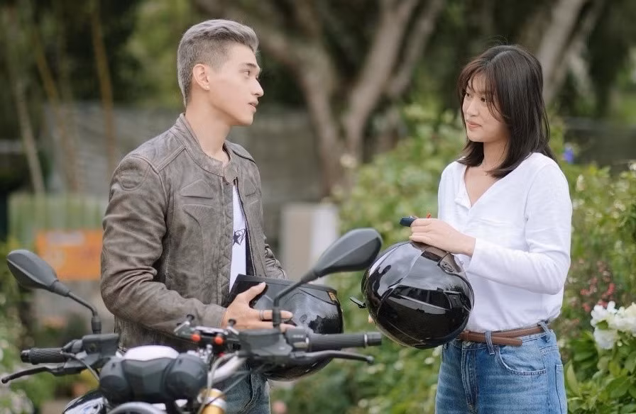 Những mảng miếng hài là điểm mạnh trong tác phẩm đầu tay của Thu Trang.