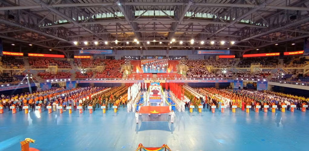 Toàn cảnh Lễ khai mạc Đại hội TDTT tỉnh Quảng Ninh lần thứ IX năm 2022.