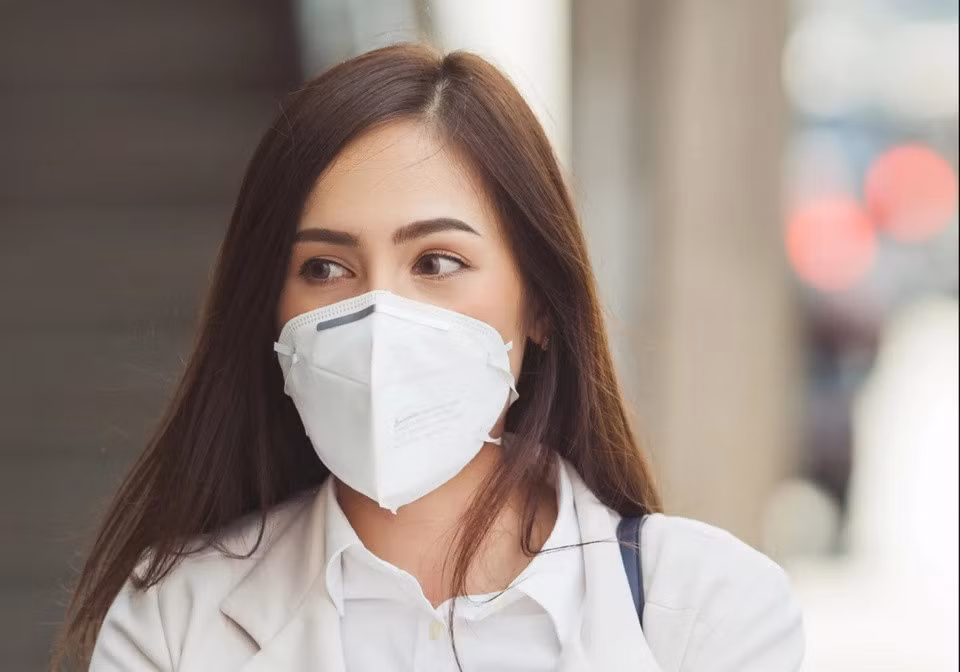 Người chưa từng mắc Covid-19 có nguy cơ nhiễm biến chủng XBB cao hơn. Ảnh: Shutterstock.