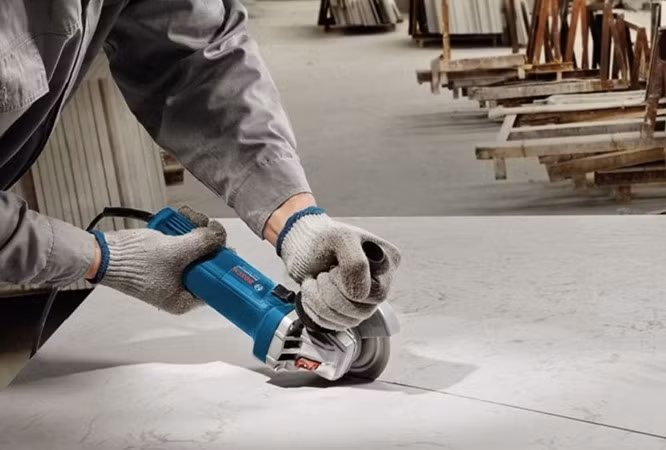 Máy cắt mài góc Bosch GWS 750-100.