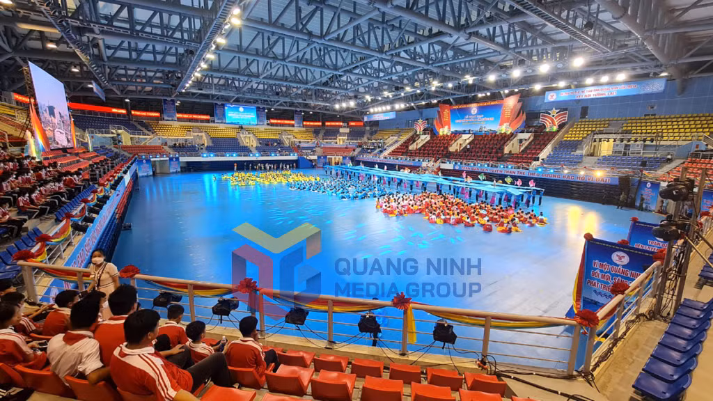 Đại hội TDTT tỉnh Quảng Ninh lần thứ IX năm 2021-2022 tại nhà thi đấu đa năng 5.000 chỗ (phường Đại Yên, TP Hạ Long). Ảnh: Hồng Thắng