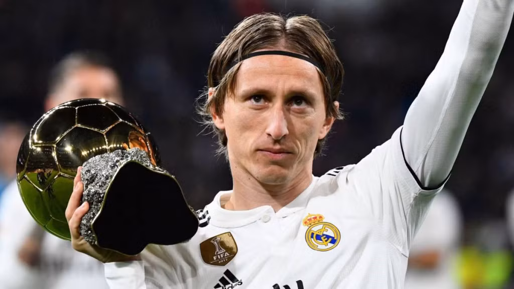 Luka Modric giữ phong độ cao nhất trước thềm World Cup 2022 diễn ra.