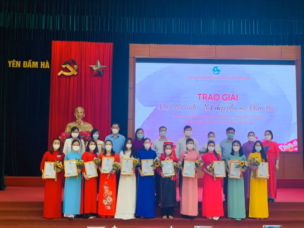 Hội LHPN huyện Đầm Hà trao giải cuộc thi