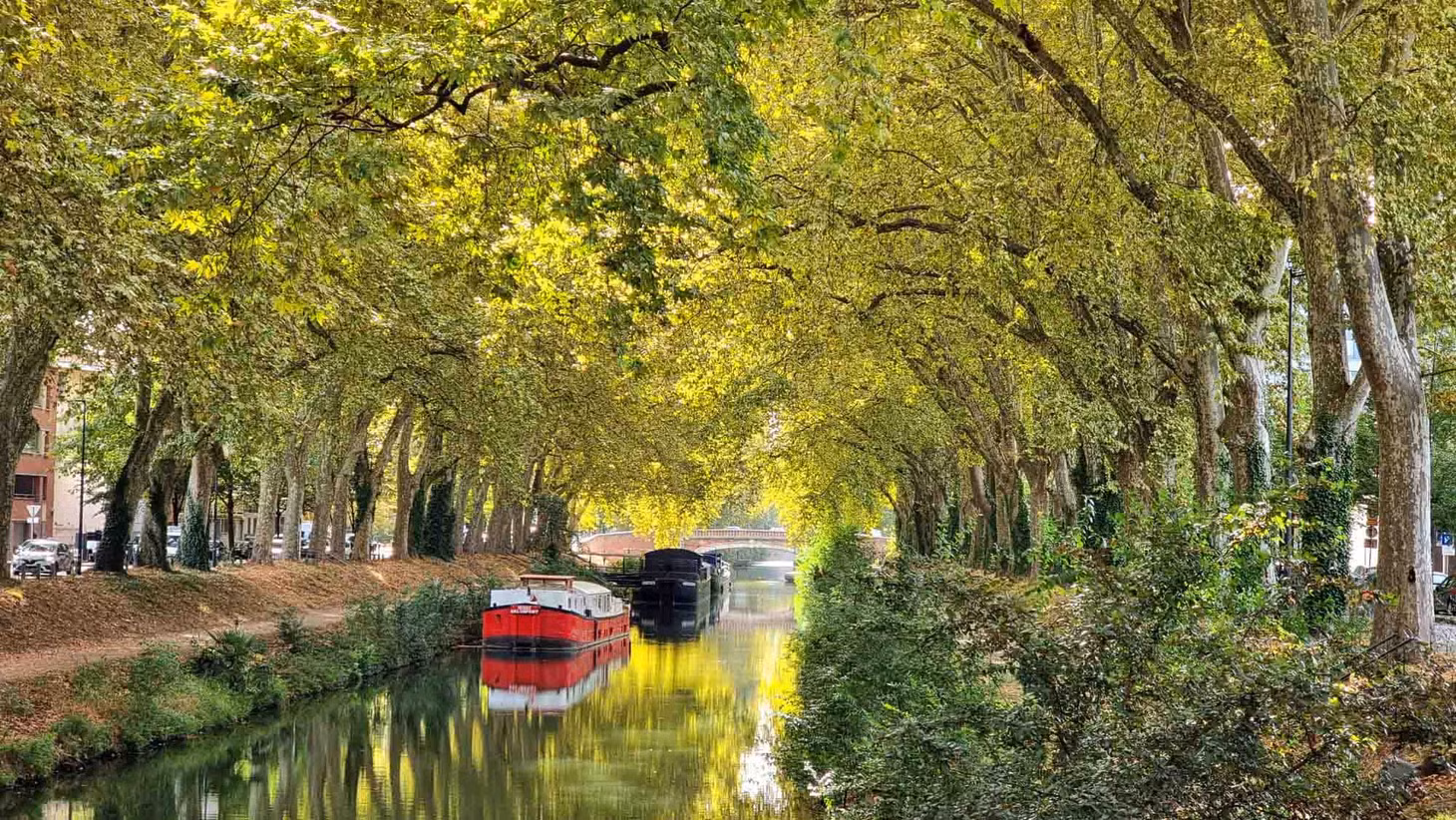 Kênh Canal de Brienne Ảnh: Lê Dân Nam