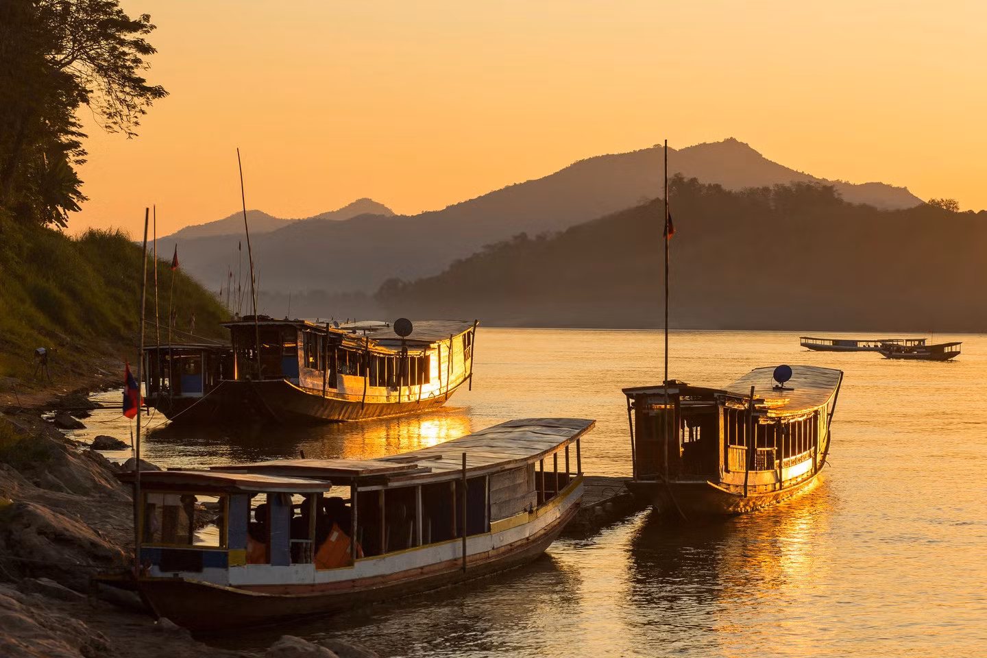 Tháng Giêng là thời điểm lý tưởng cho du khách khám phá Lào và sông Mekong. Ảnh: Wanderlust