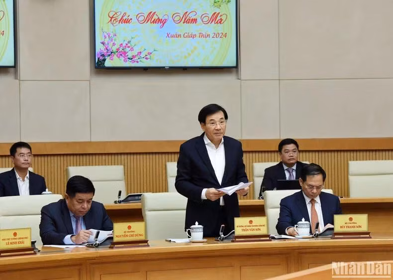 Bộ trưởng Chủ nhiệm Văn phòng Chính phủ Trần Văn Sơn phát biểu. Ảnh: TRẦN HẢI