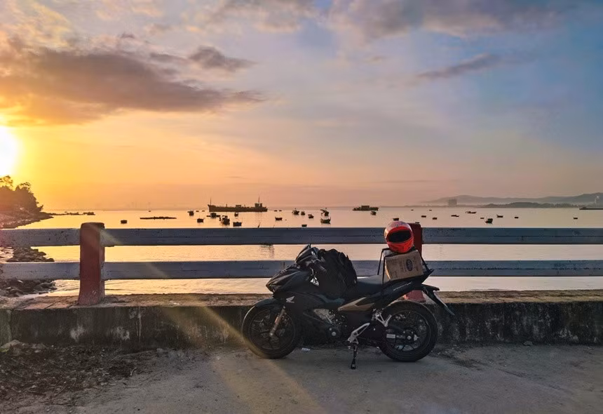 Xe cần bảo trì trước để tránh trường hợp hỏng xe dọc đường. Ảnh: Hồ Vĩnh Sơn.