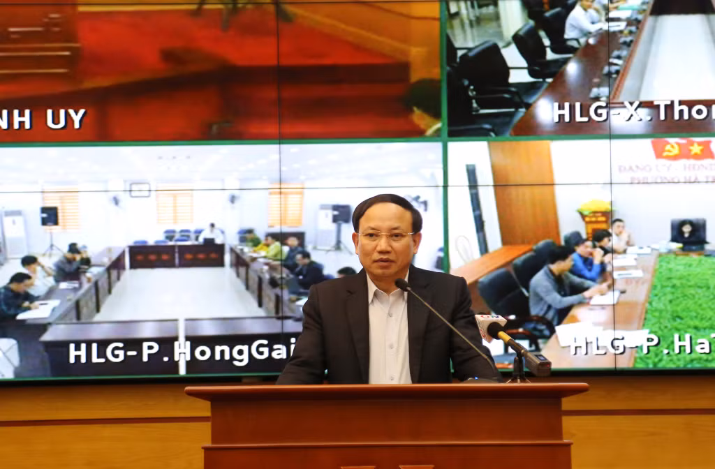 Đồng chí Nguyễn Xuân Ký, Ủy viên Trung ương Đảng, Bí thư Tỉnh ủy, Chủ tịch HĐND tỉnh, kết luận hội nghị.