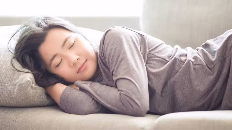 Ngủ trưa trong khoảng thời gian ngắn đem lại nhiều lợi ích cho sức khỏe. Ảnh minh họa: Wexnermedical