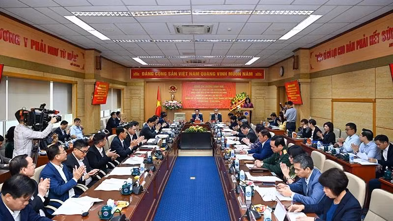 Quang cảnh cuộc làm việc với Bộ Y tế.