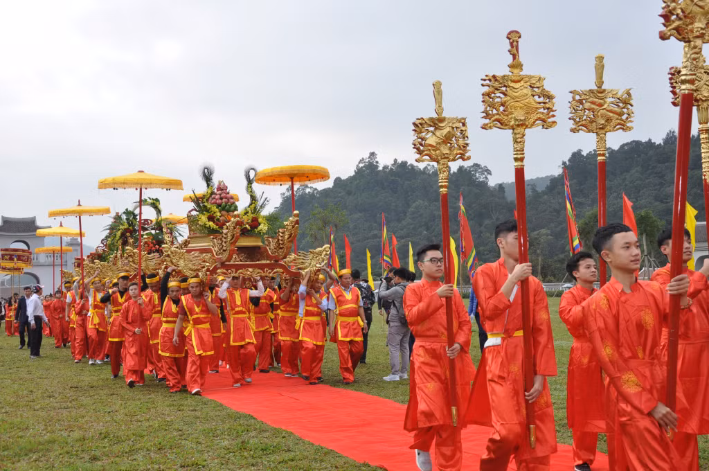 Nghi lễ rước trong lễ khai hội xuân Yên Tử. Ảnh chụp năm 2019.