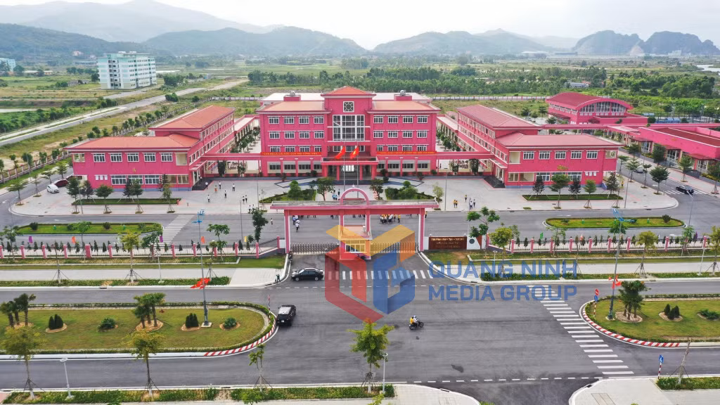 Trường đào tạo cán bộ Nguyễn Văn Cừ (8-2020). Ảnh: Đỗ Phương