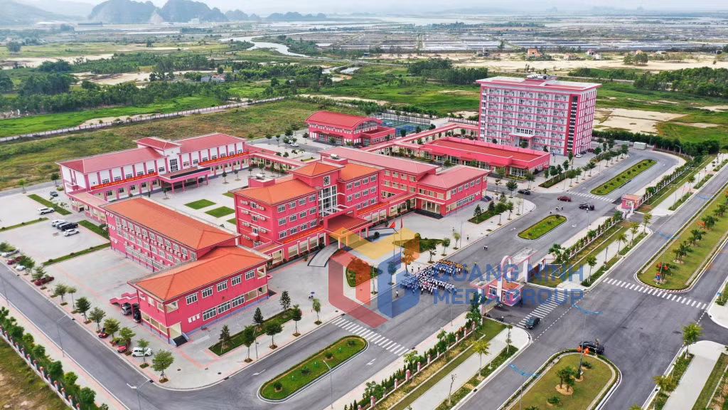 Trường đào tạo cán bộ Nguyễn Văn Cừ (8-2020). Ảnh: Đỗ Phương