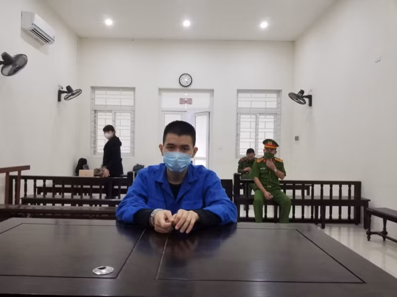 Bị cáo Căn tại phiên toà.