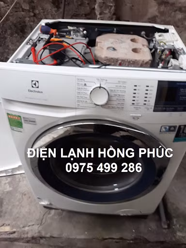 Sự tin tưởng lựa chọn của khách hàng chính là minh chứng cho uy tín của điện lạnh Hồng Phúc.