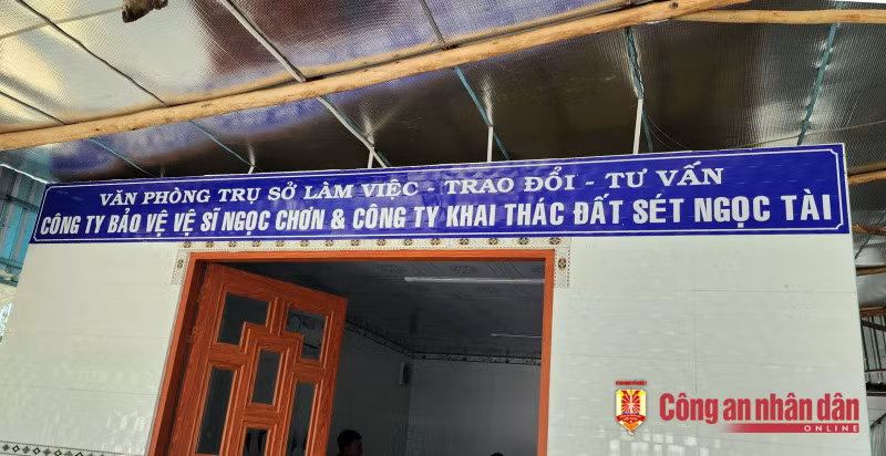 Nơi ở của Chơn.