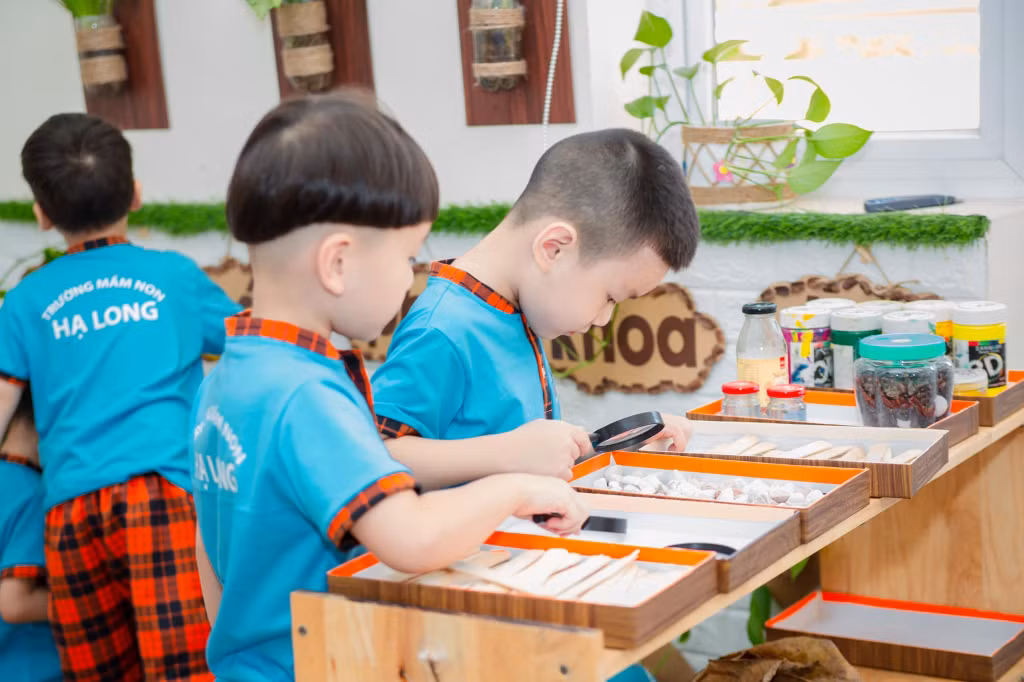 Hoạt động STEM tại Trường Mầm non Hạ Long (TP Hạ Long). Ảnh: Nhà trường cung cấp.