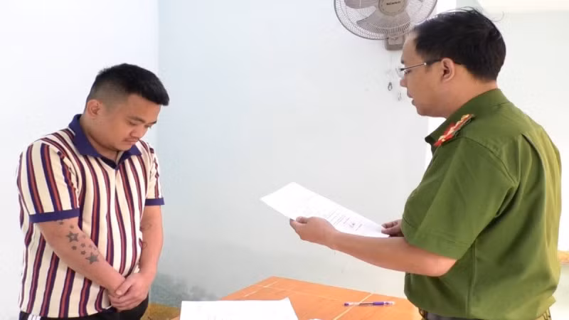 Nhóm đối tượng cho vay lãi nặng giam lỏng, đánh đập con nợ ảnh 2