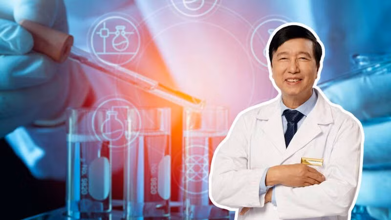 GS.TS Nguyễn Thanh Liêm, Chủ tịch Hội Y học tái tạo và trị liệu tế bào Việt Nam. Ảnh: Nhóm PV.