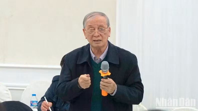 Chuyên gia kinh tế Vũ Vinh Phú. (Ảnh: TRUNG HƯNG)