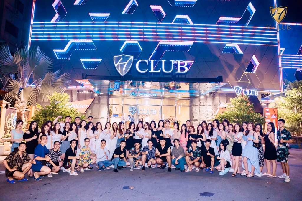 Không gian giải trí đẳng cấp tại H Club Hạ Long ảnh 2