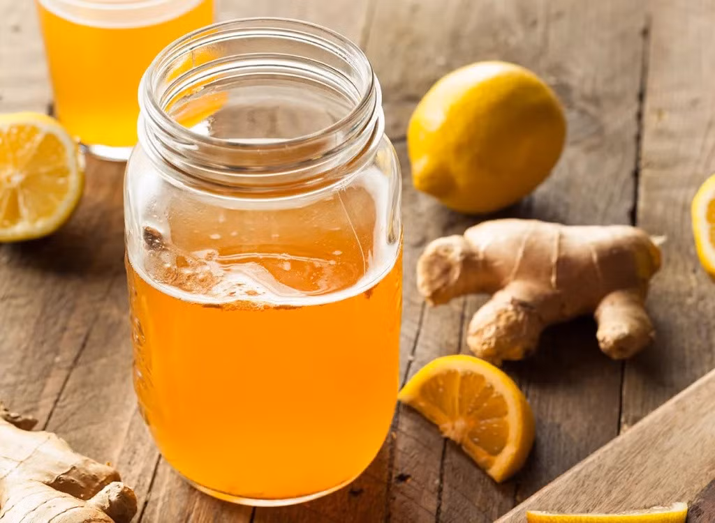 Trà Kombucha là trà giảm mỡ nổi tiếng ở Nhật Bản. Ảnh: Shutterstock.