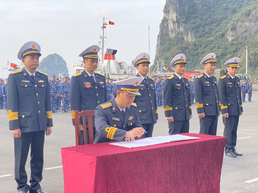 Các đơn vị trong Lữ đoàn 170 ký kết giao ước thi đua tháng 3 năm 2023.