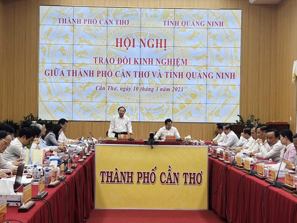 Buổi làm việc giữa BTV Tỉnh ủy Quảng Ninh và BTV Thành ủy Cần Thơ.