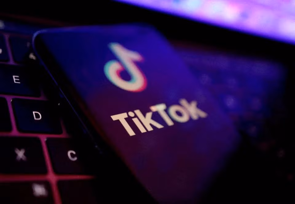 Thêm một nước cấm TikTok trên thiết bị công vụ vì lý do bảo mật. (Ảnh: Reuters)