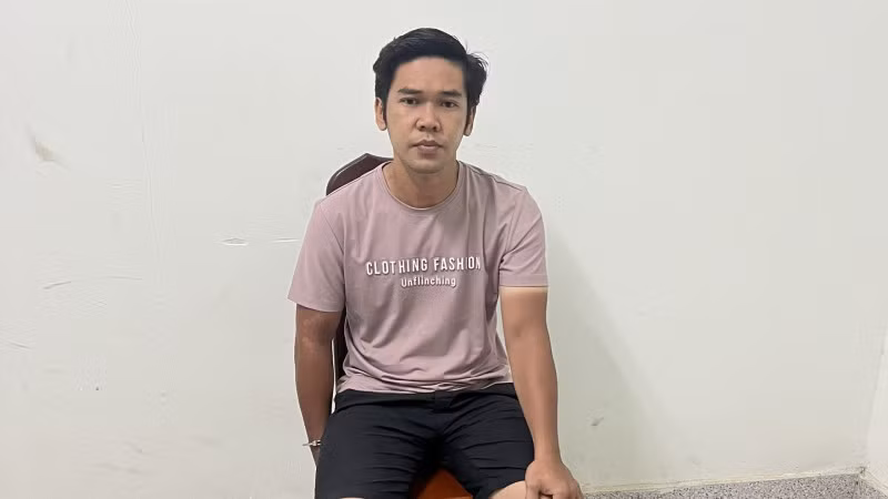 Đối tượng Phi.