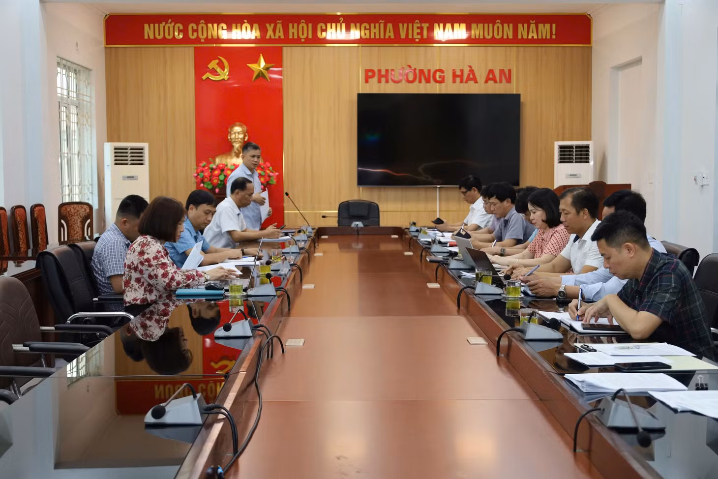 Tổ công tác làm việc với UBND phường Hà An, UBND phường Liên Hòa về công tác tiếp công dân, giải quyết khiếu nại tố cáo trên địa bàn.