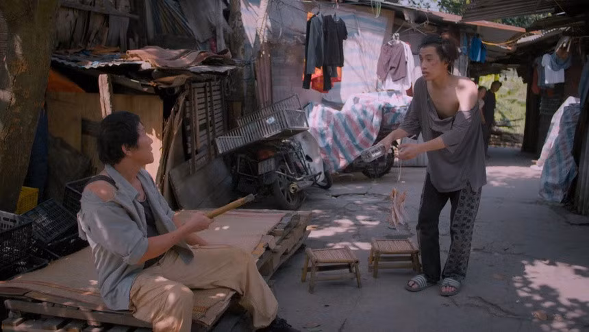 Khán giả bức xúc vì Bát mãi chưa hết vai.