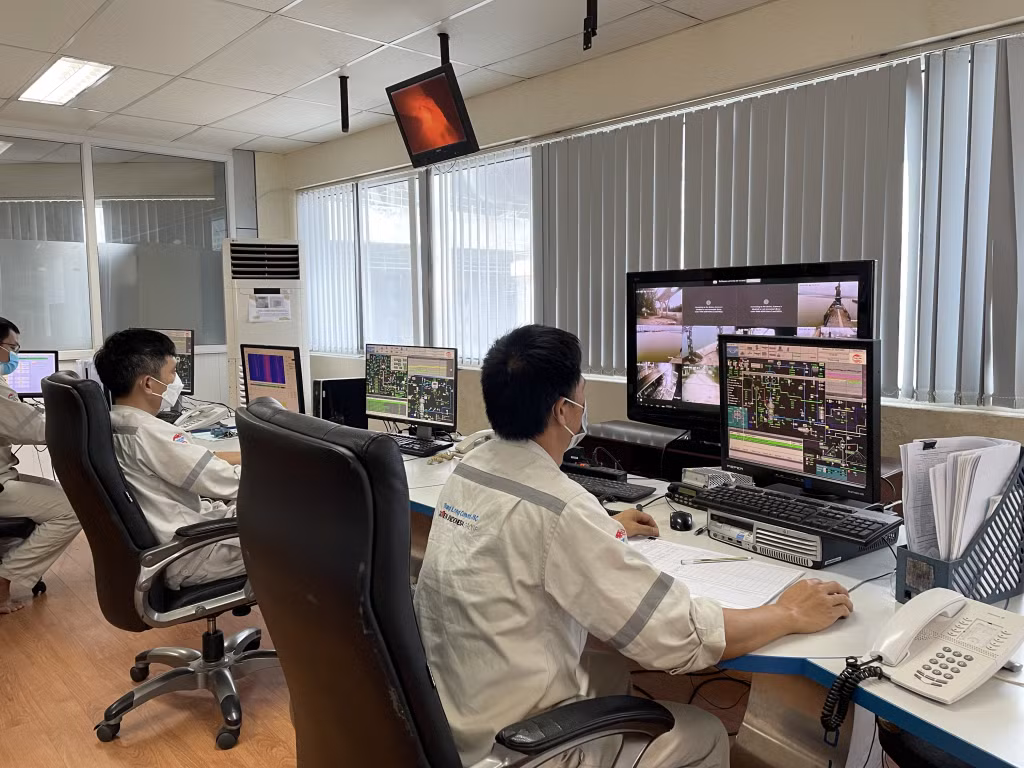 Trung tâm Điều hành sản xuất, Công ty Xi măng Hạ Long.