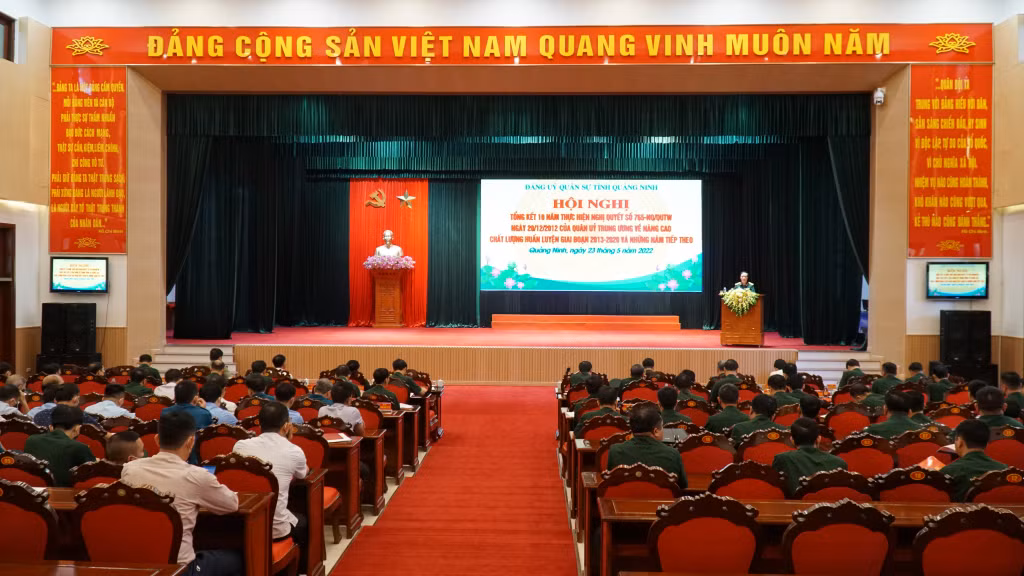 Quang cảnh hội nghị.