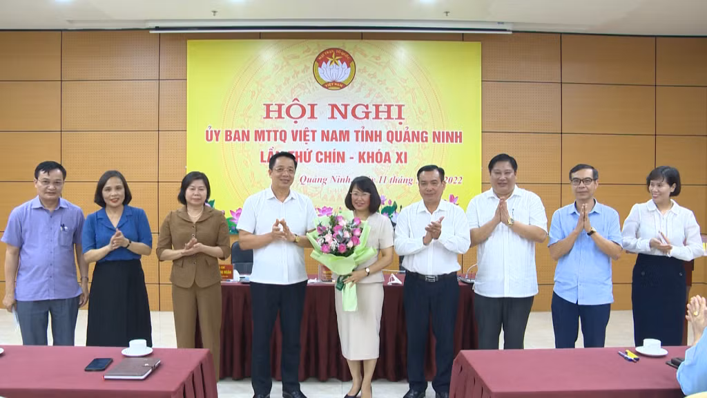 Đồng chí Lê Thị Kim Cúc thôi giữ chức vụ Phó chủ tịch Ủy ban MTTQ tỉnh, chuyển sang giữ chức vụ Phó trưởng Ban Dân vận Tỉnh ủy.