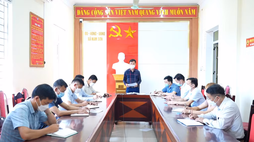 Đảng ủy, UBND xã Nam Sơn (huyện Ba Chẽ) triển khai kế hoạch trồng rừng gỗ lớn, cây dược liệu năm 2022 tới các ban, ngành, đoàn thể trong xã.