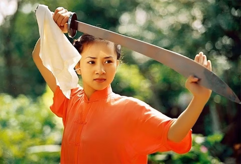 Thúy Hiền là "cô gái vàng wushu", là một trong những vận động viên Việt Nam giành được nhiều huy chương vàng nhất tại các kỳ SEA Games. Ảnh: NVCC