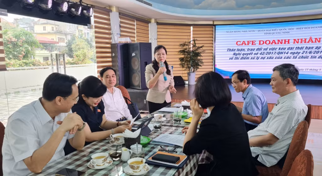 Đồng chí Đỗ Thị Lan, Phó Chủ nhiệm Ủy ban Xã hội của Quốc hội phát biểu kết luận.