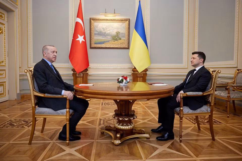 Tổng thống Thổ Nhĩ Kỳ Tayyip Erdogan gặp Tổng thống Ukraine Volodymyr Zelensky tại Kiev, Ukraine ngày 3/2/2022. Ảnh: Reuters