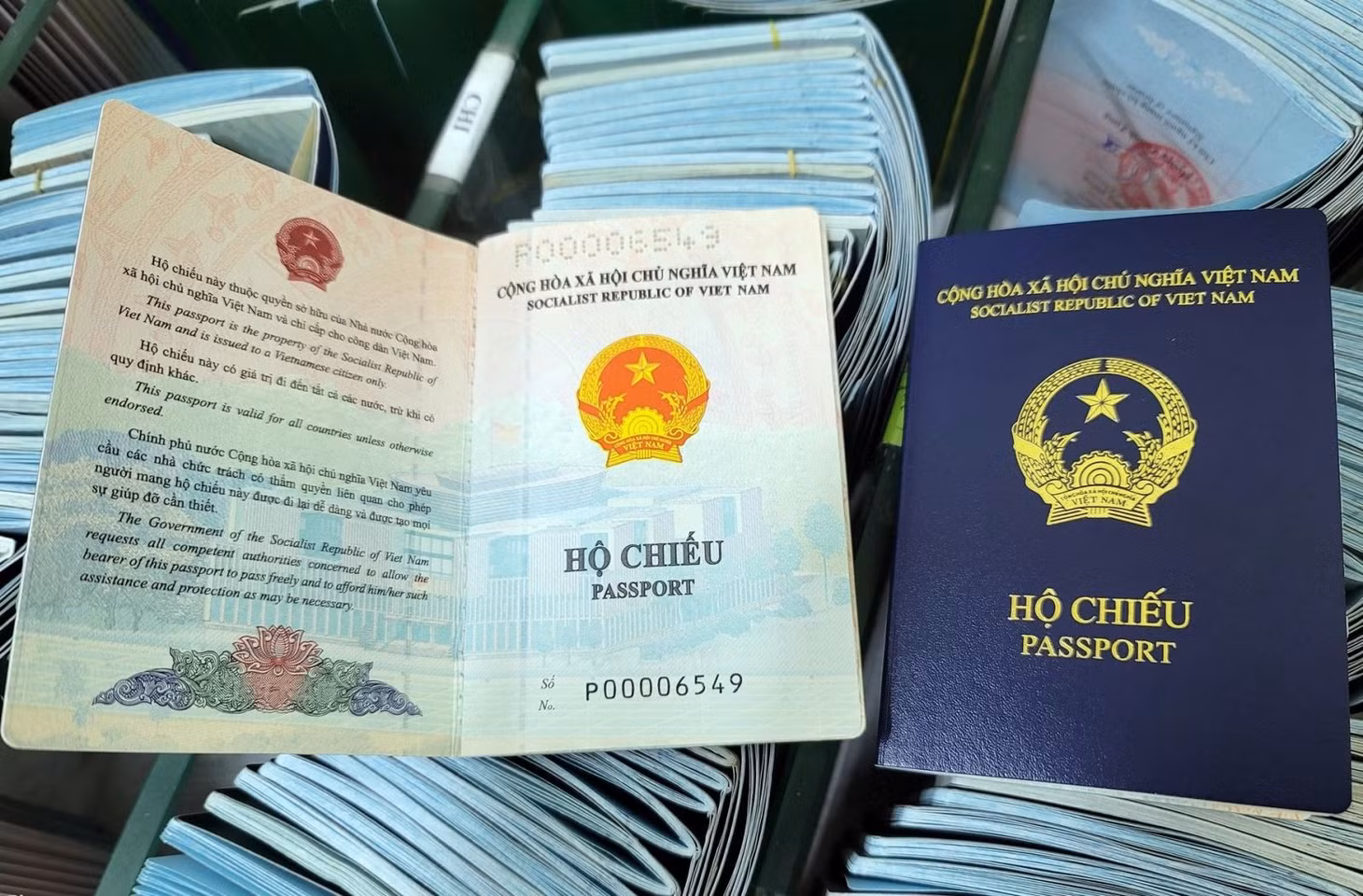 Cộng hoà Séc không công nhận mẫu hộ chiếu mới của Việt Nam.