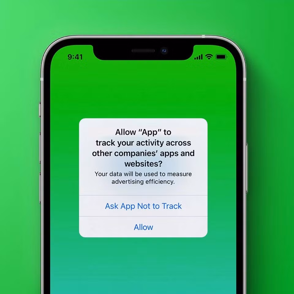 Đoạn mã theo dõi hành vi người dùng của Meta đã vi phạm vào quy định App Tracking Transparency (ATT) của iOS. Ảnh: MacRumors.