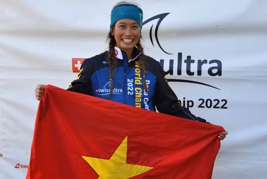 Vũ Phương Thanh vô địch thế giới ở nội dung deca ultra triathlon. Ảnh: Swissultra.
