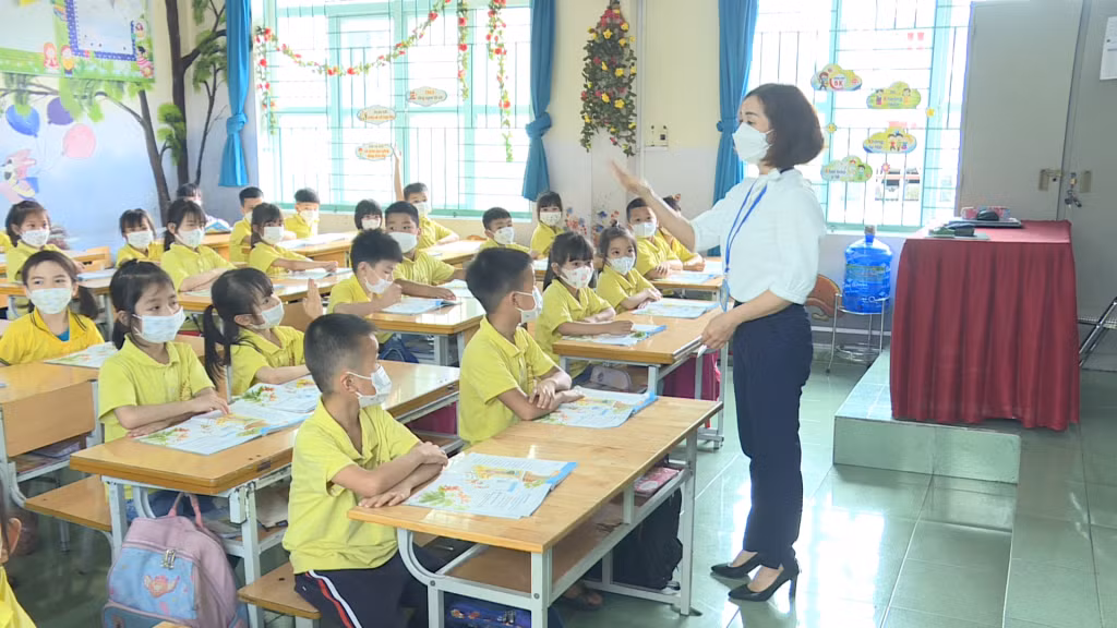 Một tiết học của cô giáo Hoàng Thị Hồng Vân.