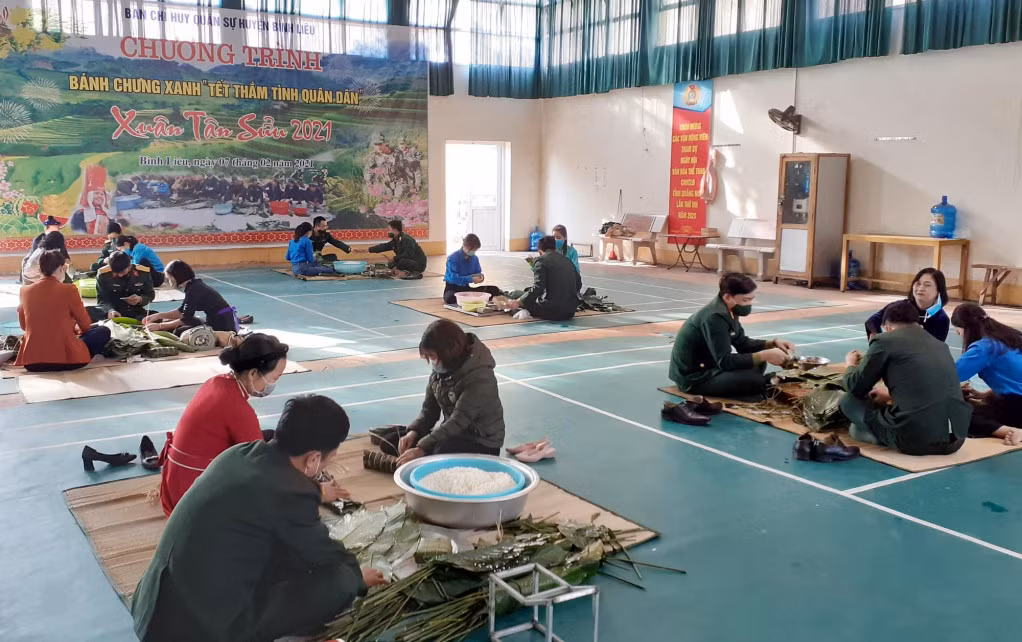 Ban CHQS huyện Bình Liêu phối hợp với các tổ chức chính trị - xã hội trên địa bàn tổ chức chương trình 