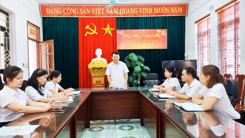 Phòng Công chứng số 1 họp trao đổi nghiệp vụ, triển khai nhiệm vụ năm 2021.