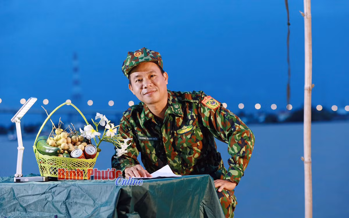 Tài tử ca Minh Khoa